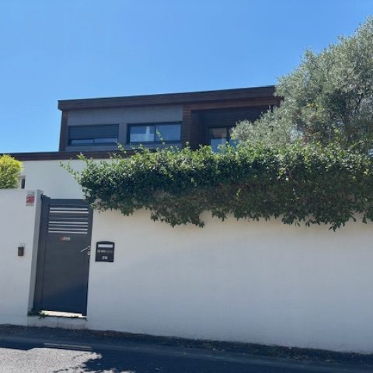  Annonces MONTPELLIERSUD : Maison / Villa | LATTES (34970) | 175 m2 | 2 900 € 