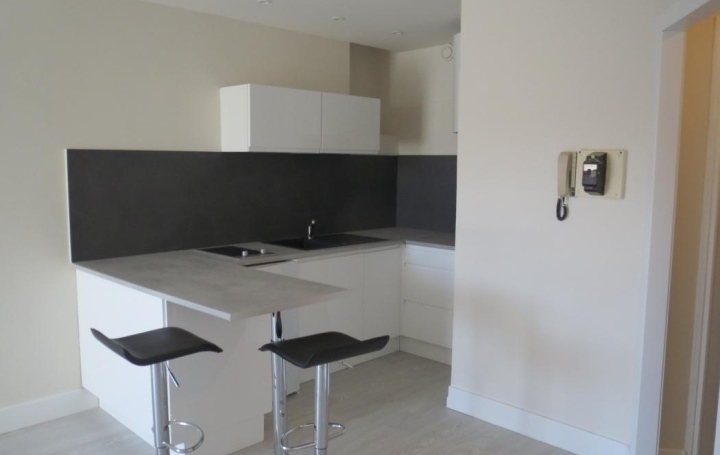 Studio MONTPELLIER 24 m2 512 € Studio MONTPELLIER 24 m2 512 €