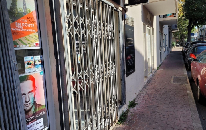 Local commercial MONTPELLIER 59 m2 170 000 € Local commercial MONTPELLIER 59 m2 170 000 €