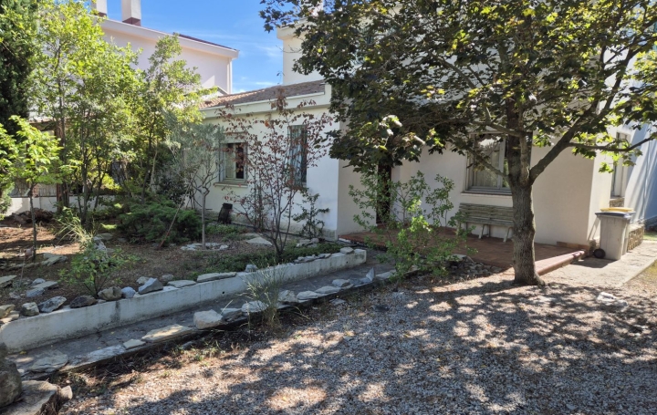 Villa MONTPELLIER 180 m2 514 500 € Villa MONTPELLIER 180 m2 514 500 €