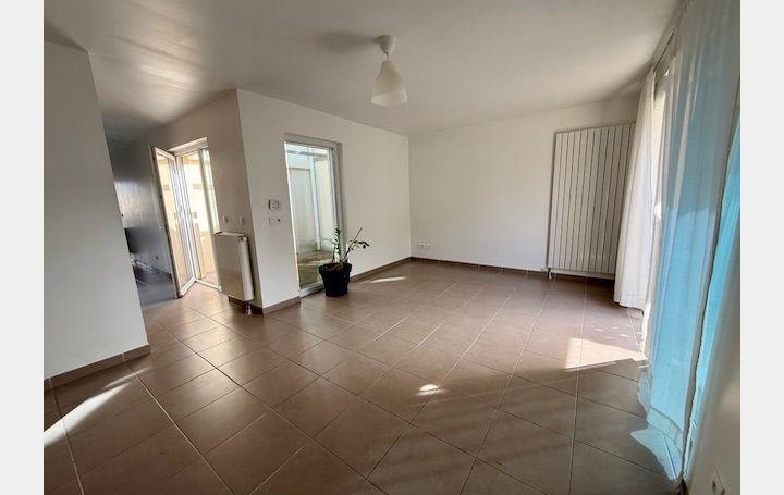 Villa CASTRIES 89 m2 341 000 € Villa CASTRIES 89 m2 341 000 €